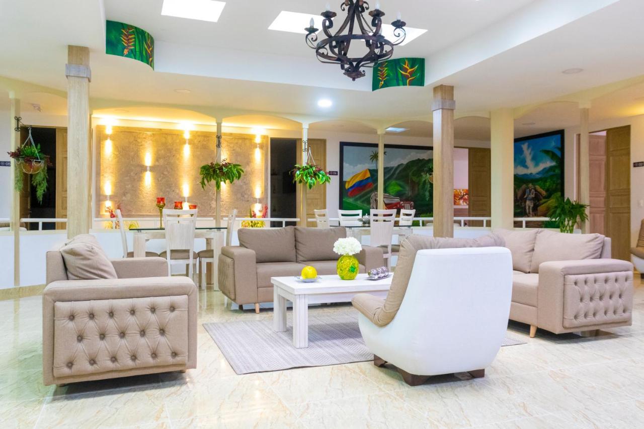 Hotel Plaza Real Санта-Роса-де-Кабаль Экстерьер фото