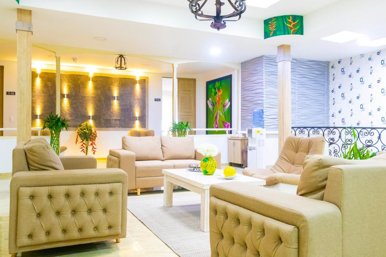Hotel Plaza Real Санта-Роса-де-Кабаль Экстерьер фото